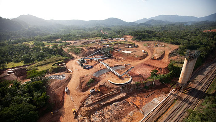 Minerais, agglomérés, concentrés